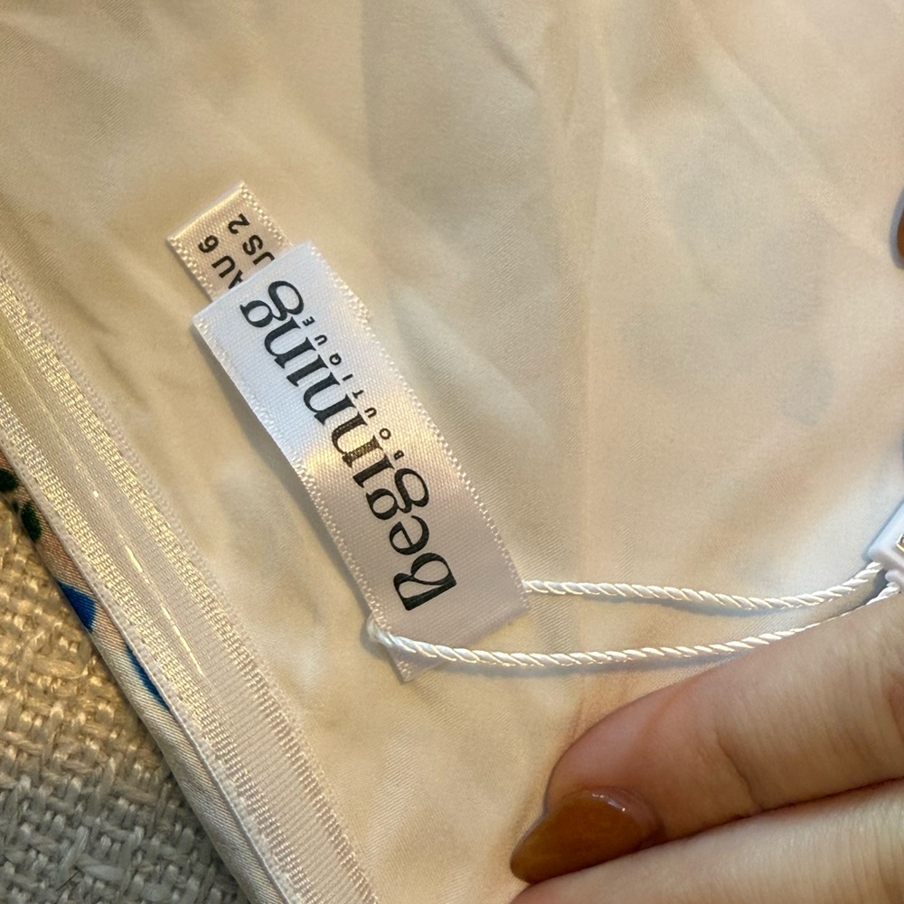 Beginning Boutique White and Blue Patterned Mini Skirt - Picture 3 of 3